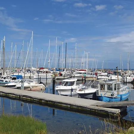 Holiday Home Baeverstien Nykobing Sj X * Tjørneholm